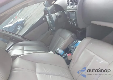 2011 Nissan Altima 2.5 S from USA, damaged, VIN 1N4AL2AP6BN445311